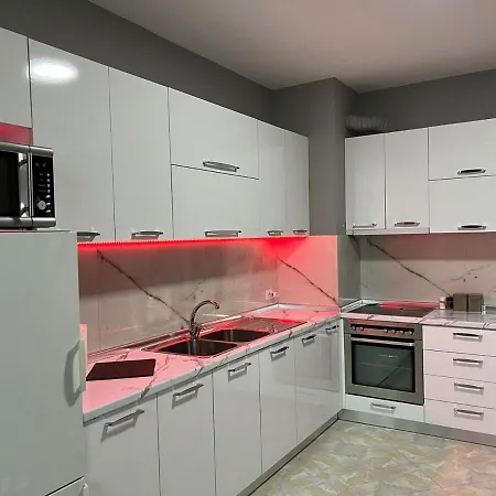 Lift @vollga With Bbq And Patio * Дуррес