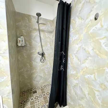 Apartament Lift @vollga With Bbq And Patio Durrës